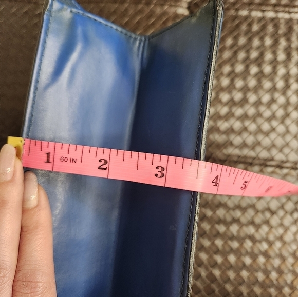 LOUIS VUITTON Epi Trousse Crete Clutch Bag Blue - Picture 5 of 16